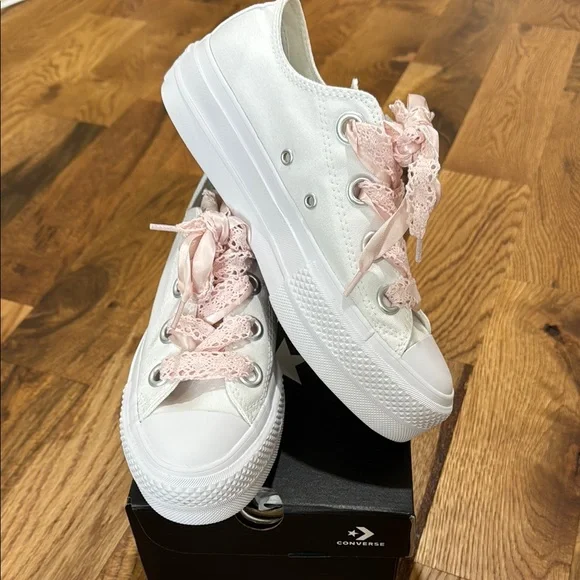 Laces Converse Chuck Taylor All Star Crochet Converse Shoes Nwt